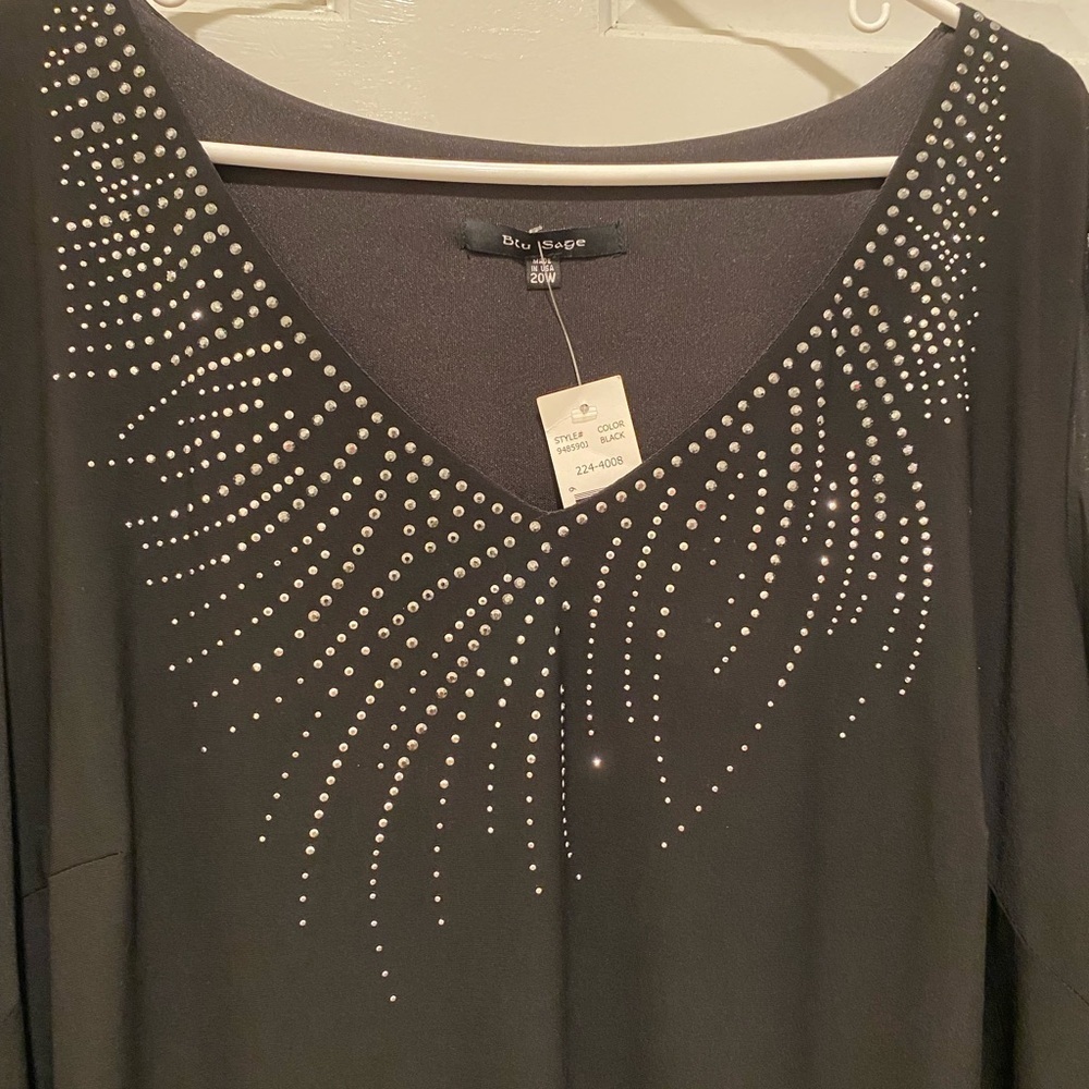 Blu Sage Black and Silver Embellished Gown with Bishop Sleeves - Picture 8 of 8